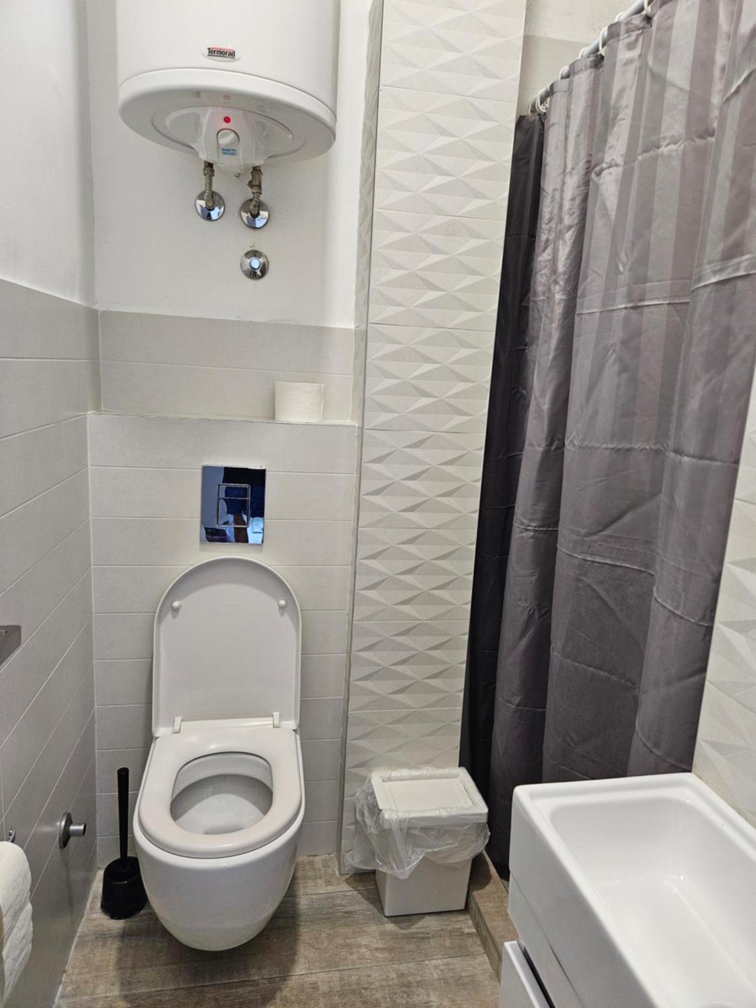 Cricket Park Hostel 베오그라드 외부 사진